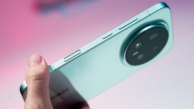 رونمایی آنر از گوشی مجیک 8 پرو با دکمه مخصوص برای هوش مصنوعی