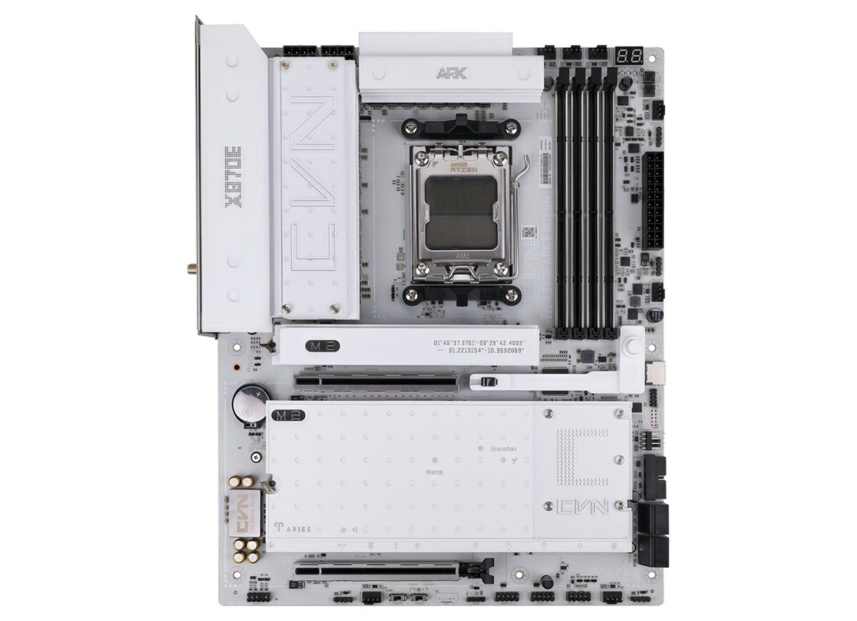 شرکت Colorful مادربرد CVN X870E Ark Frozen را عرضه کرد
