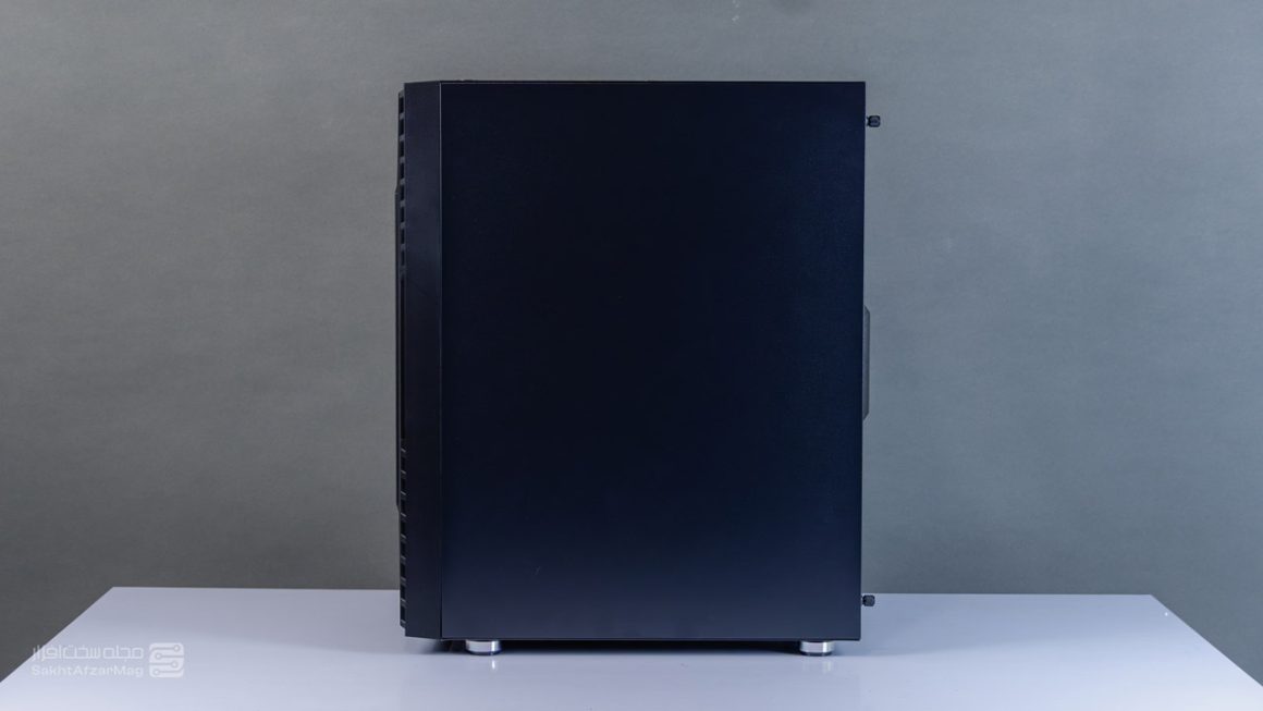 پنل سمت راست کیس کامپیوتر گرین گریفین جی ۳ پلاس | Green Griffin G3+