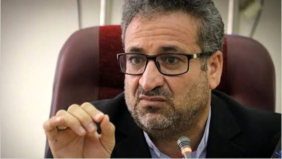 دسترسی آزاد نخبگان به اینترنت