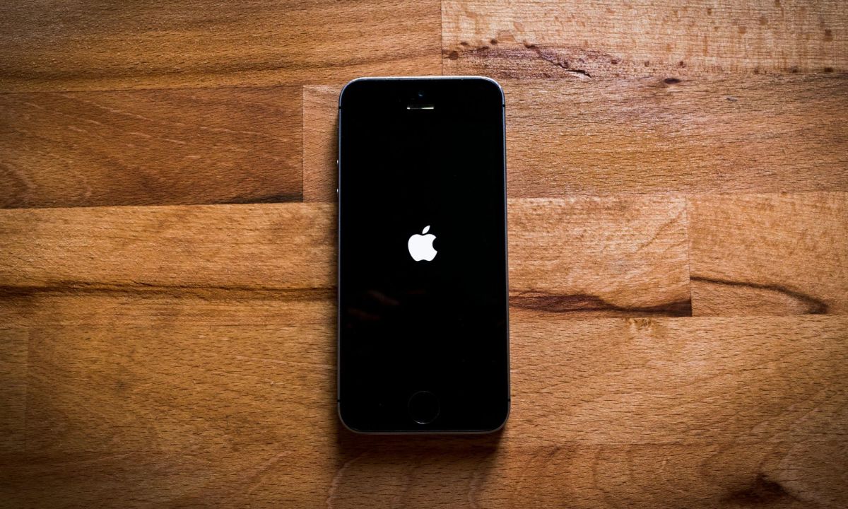 آیا اپل با آیفون تاشو دوباره مرز قیمت گوشی‌‌ها را جابه‌جا می‌کند؟