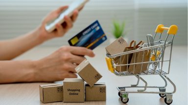 فروش اینترنتی برای تازه‌کارها؛ راهنمای شروع یک کسب‌وکار بدون سرمایه زیاد