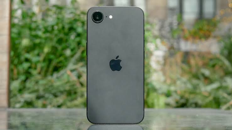 بازگشت قدرتمند آیفون اقتصادی؟ همه چیز درباره ارتقاهای مهم iPhone 17e