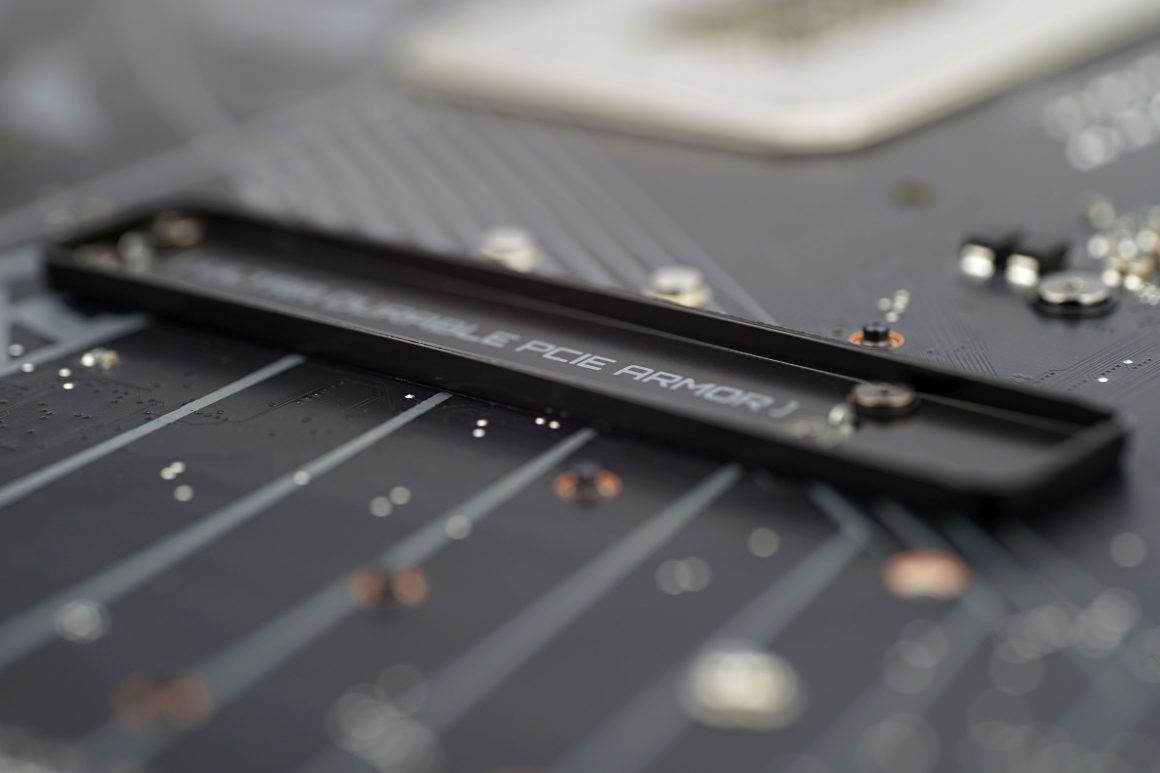 ویژگی های کاربر پسند مادربرد گیگابایت Z890 AORUS ELITE WIFI7