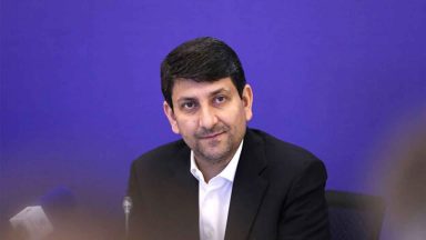 انتقاد هاشمی از ایده بی‌نیازی از اینترنت بین‌الملل