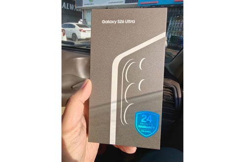 جعبه‌ گشایی زودهنگام گوشی گلکسی S26 اولترا؛ قابلیت Privacy Display در عمل