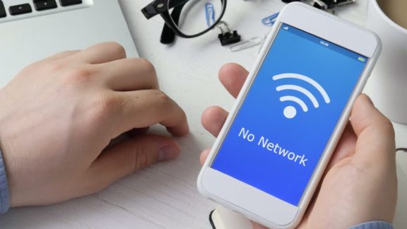 فشار روانی ناشی از قطعی اینترنت