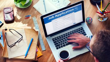 احیای بازار کار ایران پس از اتصال مجدد اینترنت