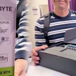 خریدار RTX 5070 Ti به جای کارت گرافیک بطری آب دریافت کرد!