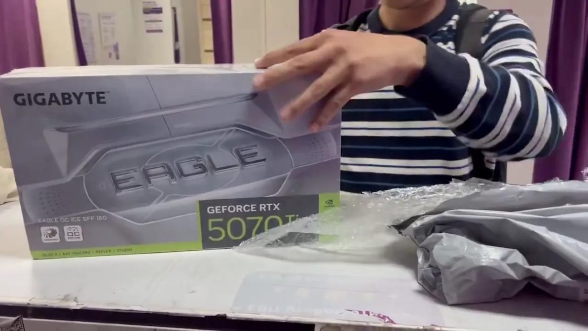 بطری آب به جای گرافیک RTX 5070 Ti