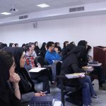 استفاده از تلفن همراه و هوش مصنوعی در امتحانات دانشگاه آزاد