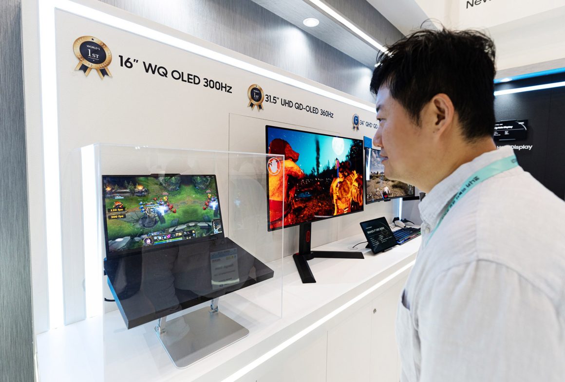 نمایشگر OLED لپ‌ تاپ سامسونگ